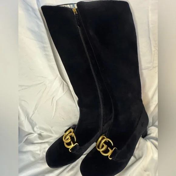 NWOB Gucci Marmont Double G Black Velvet Boots with GG Gold Logo size EU 38 1/2 - Picture 2 of 12
